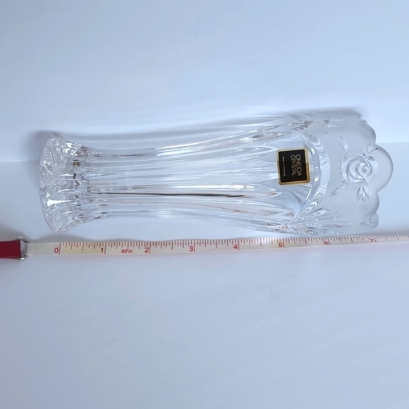 Oneida Crystal Southern Garden Flower Bud Vase - Picture 5 of 8